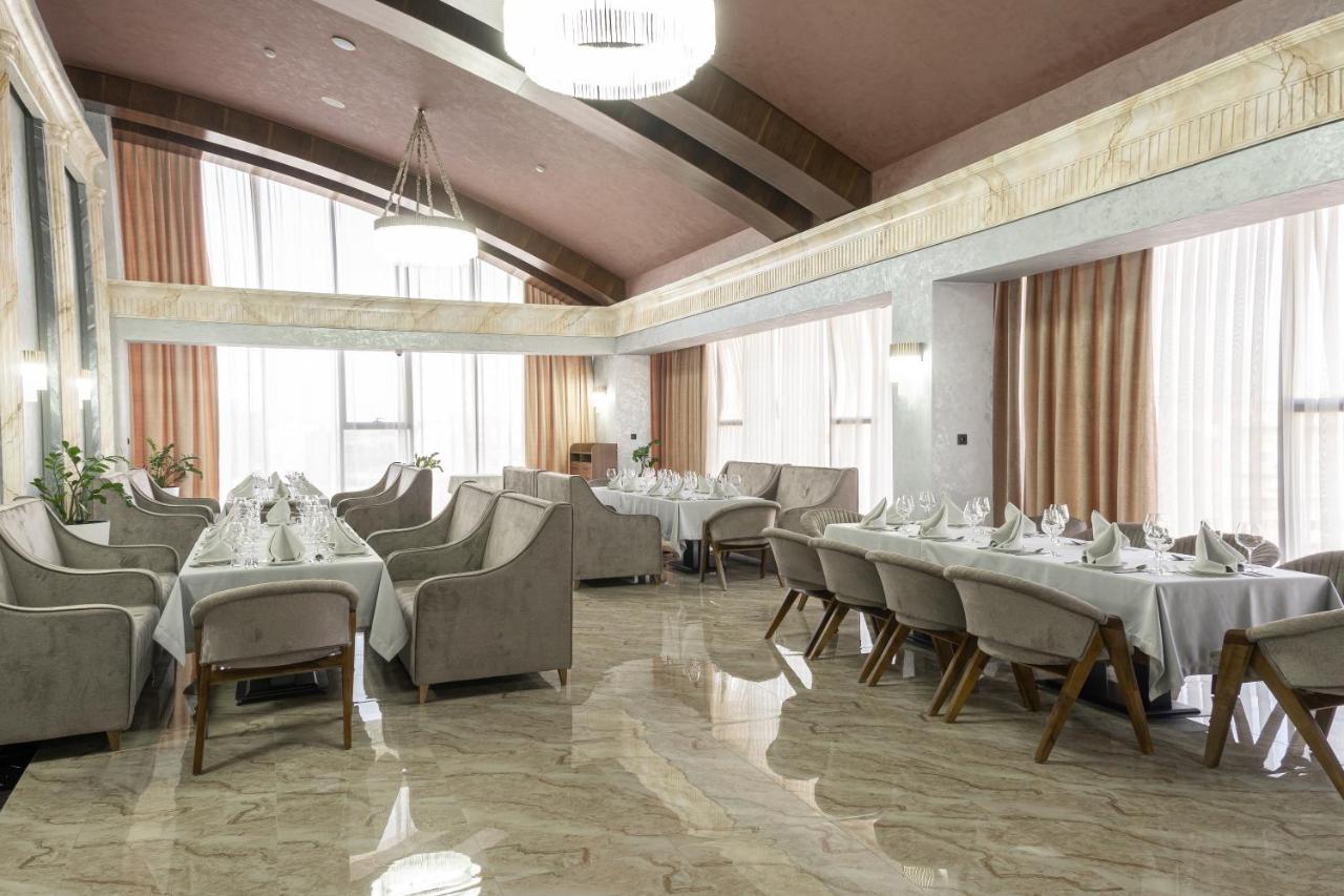מלון טשקנט Mir Luxe Plaza מראה חיצוני תמונה